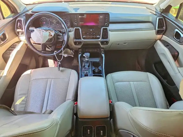 5XYRHDLF5NG094000 2022 KIA SORENTO - Image 8
