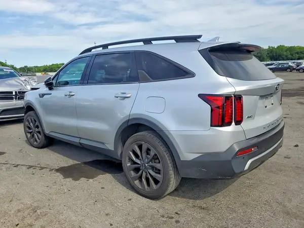 5XYRHDLF6MG067516 2021 KIA SORENTO - Image 2