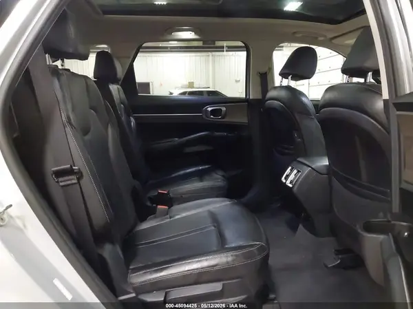 5XYRHDLF6MG072618 2021 KIA SORENTO - Image 8