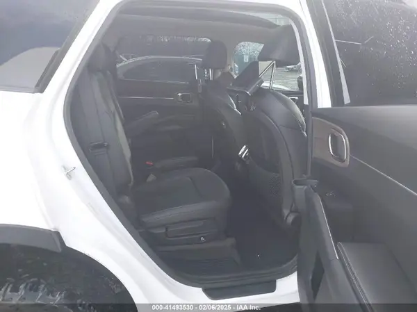 5XYRHDLF6NG079263 2022 KIA SORENTO - Image 8