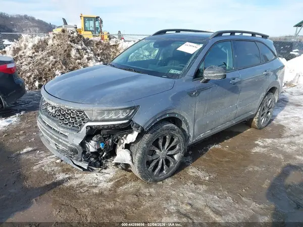 5XYRHDLF6NG097505 2022 KIA SORENTO - Image 2