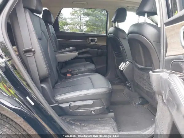5XYRHDLF7MG072224 2021 KIA SORENTO - Image 8