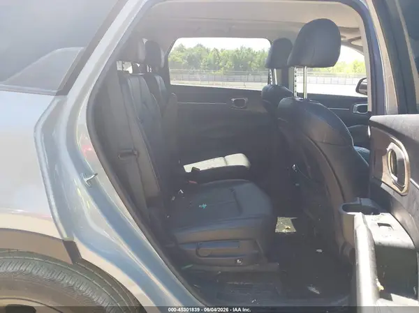 5XYRHDLF7NG096184 2022 KIA SORENTO - Image 8