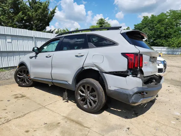 5XYRHDLF7NG112805 2022 KIA SORENTO - Image 2