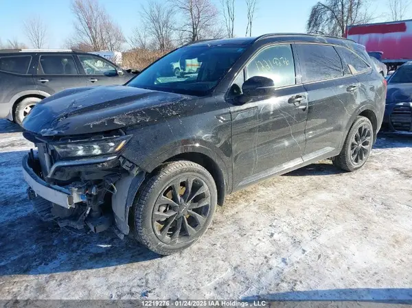 5XYRHDLF7NG147599 2022 KIA SORENTO - Image 2