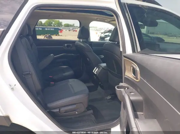 5XYRHDLF7NG149790 2022 KIA SORENTO - Image 8