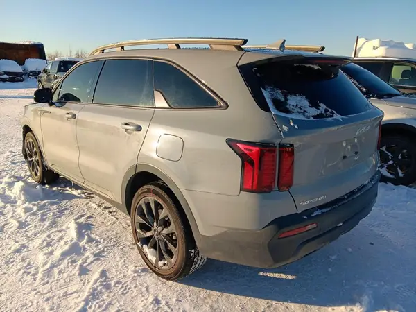 5XYRHDLF7PG180587 2023 KIA SORENTO - Image 2