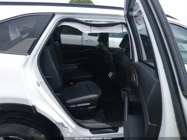 5XYRHDLF8MG024473 2021 KIA SORENTO - Image 8
