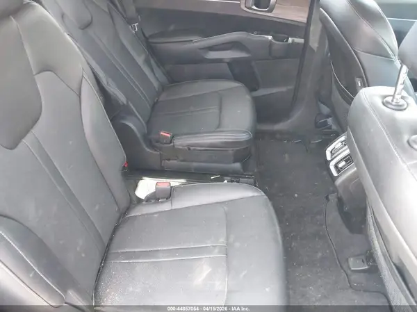 5XYRHDLF8NG114207 2022 KIA SORENTO - Image 8