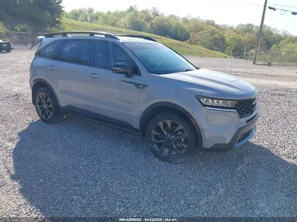 5XYRHDLF8NG116054 2022 KIA SORENTO - Image 1