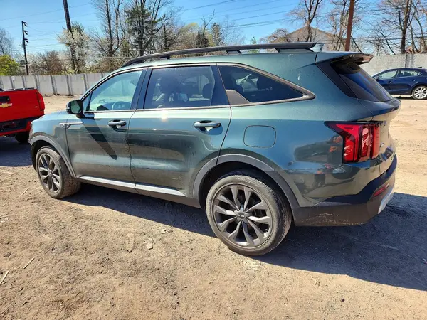5XYRHDLF8NG151628 2022 KIA SORENTO - Image 2