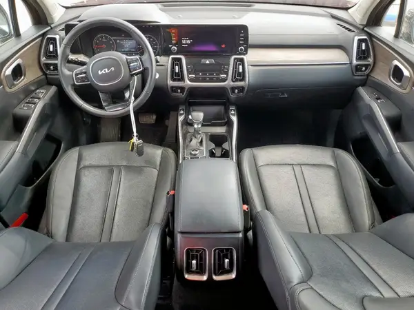 5XYRHDLF8PG216688 2023 KIA SORENTO - Image 8