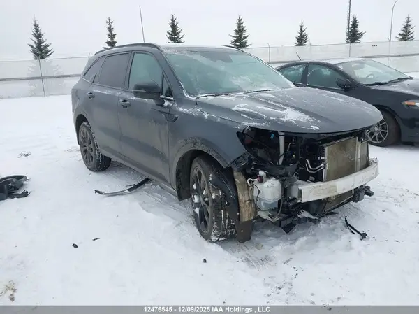 5XYRHDLF8PG236603 2023 KIA SORENTO - Image 1