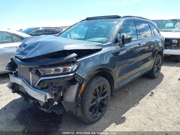 5XYRHDLF9MG041167 2021 KIA SORENTO - Image 2