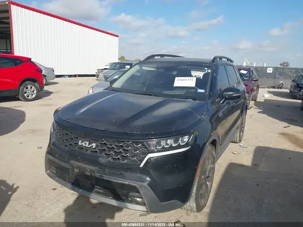 5XYRHDLF9NG077409 2022 KIA SORENTO - Image 2