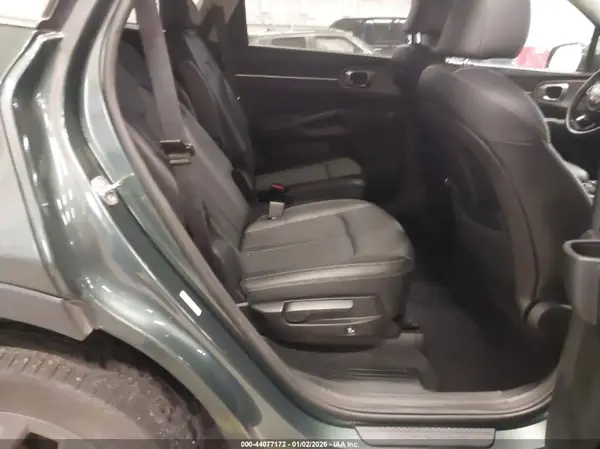 5XYRHDLF9NG108433 2022 KIA SORENTO - Image 8