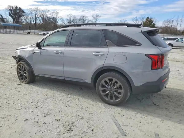 5XYRHDLF9NG122445 2022 KIA SORENTO - Image 2