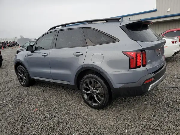 5XYRHDLF9NG133851 2022 KIA SORENTO - Image 2