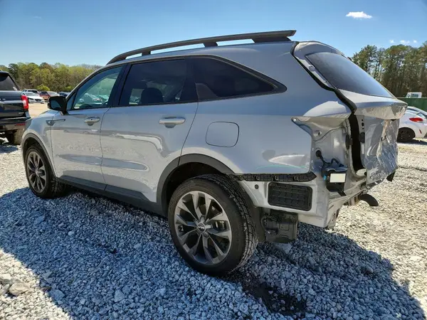 5XYRHDLF9PG163435 2023 KIA SORENTO - Image 2