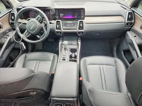 5XYRHDLF9PG180882 2023 KIA SORENTO - Image 8