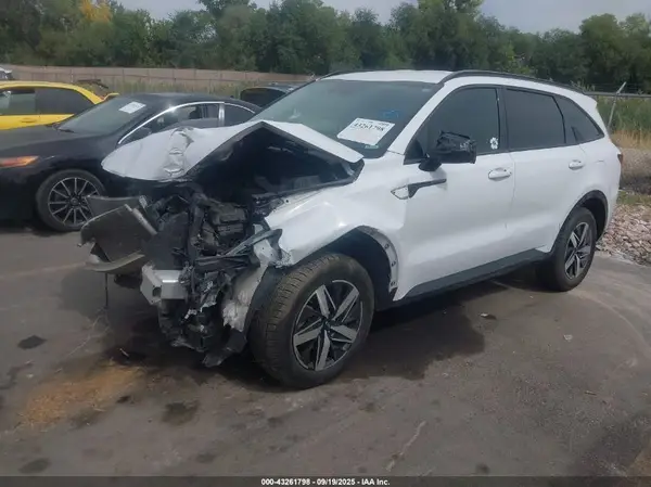 5XYRHDLFXMG012163 2021 KIA SORENTO - Image 2