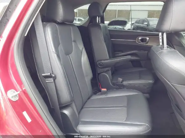 5XYRHDLFXMG027567 2021 KIA SORENTO - Image 8