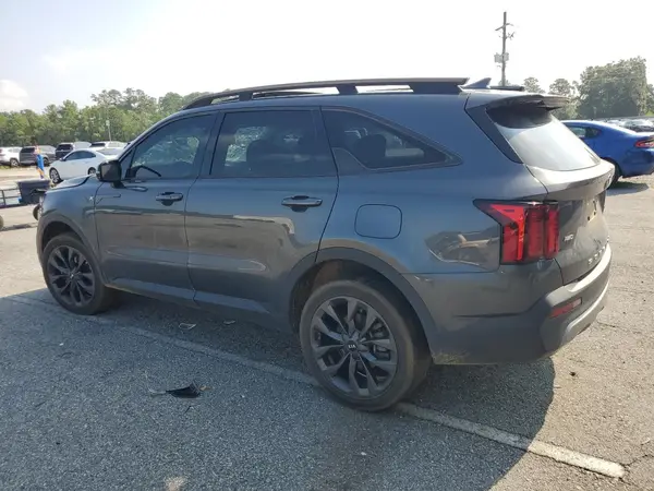5XYRHDLFXMG063758 2021 KIA SORENTO - Image 2