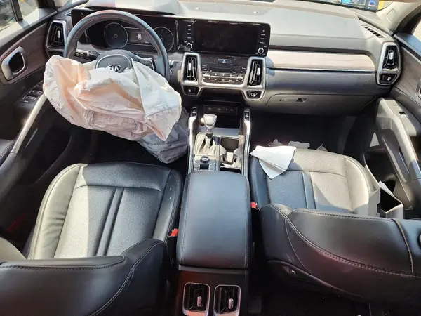 5XYRHDLFXMG073688 2021 KIA SORENTO - Image 8
