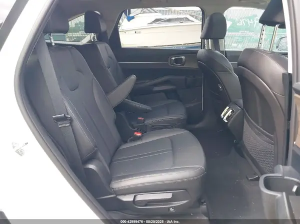 5XYRHDLFXPG213520 2023 KIA SORENTO - Image 8