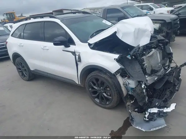 5XYRHDLFXPG221021 2023 KIA SORENTO - Image 1
