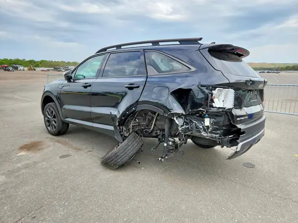 5XYRHDLFXPG242810 2023 KIA SORENTO - Image 2