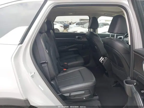 5XYRK4JF1RG269370 2024 KIA SORENTO - Image 8