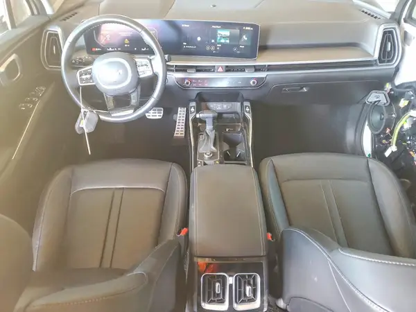 5XYRK4JF5RG256699 2024 KIA SORENTO - Image 8