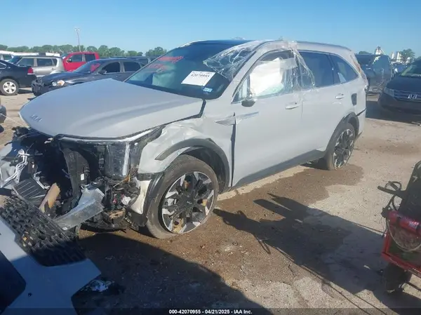 5XYRK4JF6SG327382 2025 KIA SORENTO - Image 2