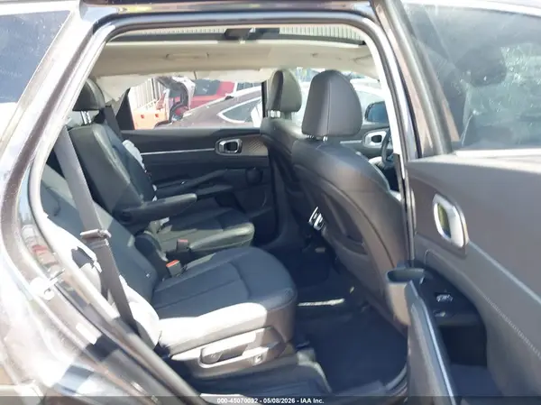 5XYRK4JF6SG345574 2025 KIA SORENTO - Image 8