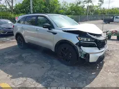 5XYRK4LF0MG032939 2021 KIA SORENTO