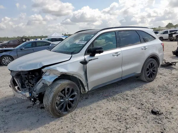 5XYRK4LF0NG097856 2022 KIA SORENTO - Image 1