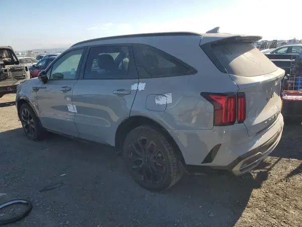 5XYRK4LF0NG109861 2022 KIA SORENTO - Image 2