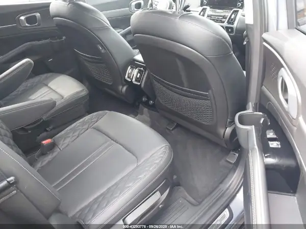 5XYRK4LF0NG116034 2022 KIA SORENTO - Image 8