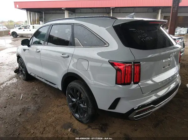 5XYRK4LF0NG134856 2022 KIA SORENTO - Image 2