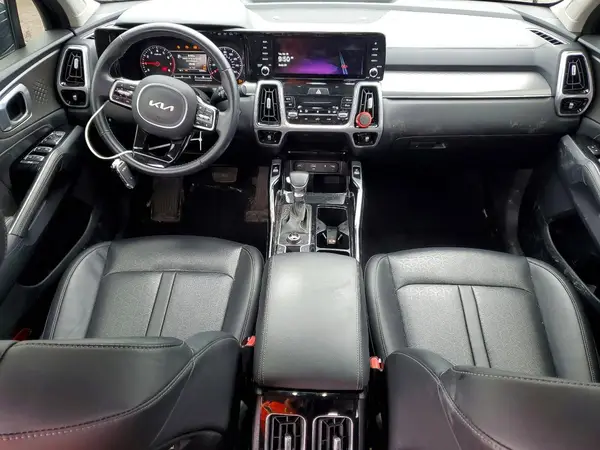 5XYRK4LF0NG154220 2022 KIA SORENTO - Image 8