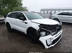 5XYRK4LF1NG076238 2022 KIA SORENTO