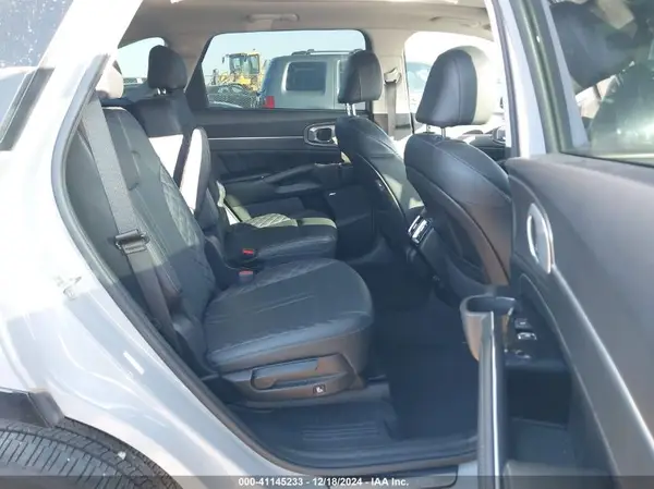 5XYRK4LF1NG109173 2022 KIA SORENTO - Image 8