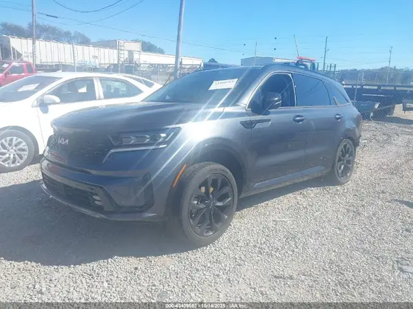 5XYRK4LF1NG134316 2022 KIA SORENTO - Image 2