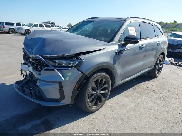 5XYRK4LF1NG135806 2022 KIA SORENTO - Image 2