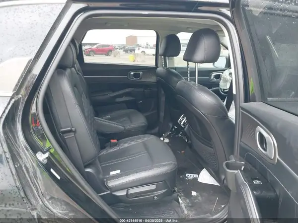 5XYRK4LF2MG008853 2021 KIA SORENTO - Image 8