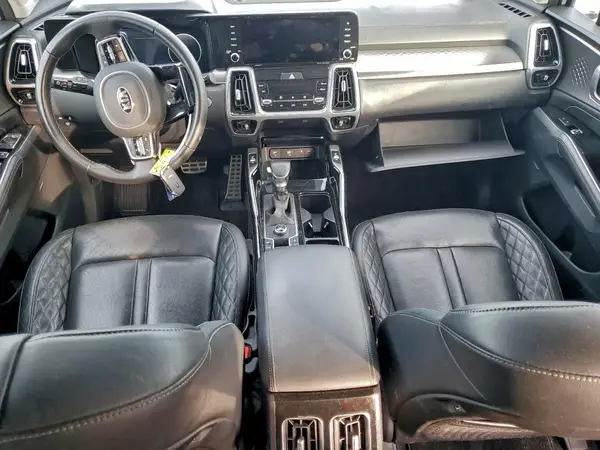 5XYRK4LF2MG054988 2021 KIA SORENTO - Image 8