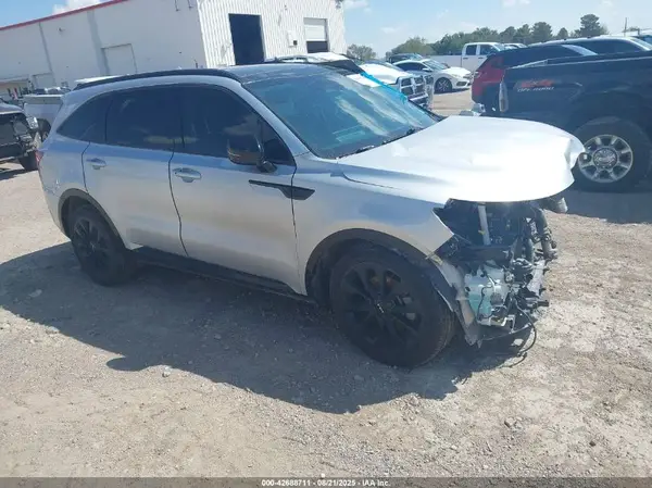 5XYRK4LF2NG086566 2022 KIA SORENTO - Image 1