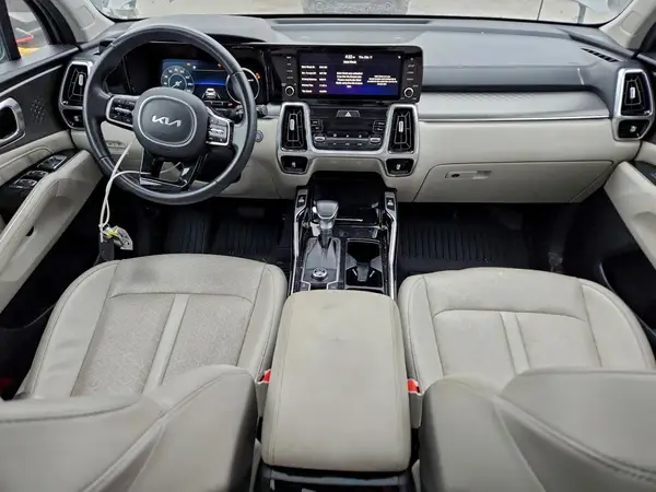 5XYRK4LF2PG208135 2023 KIA SORENTO - Image 8