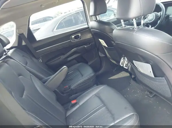 5XYRK4LF2PG215411 2023 KIA SORENTO - Image 8